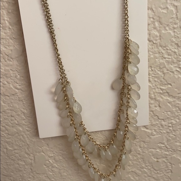 nice minty green necklace - Picture 2 of 2